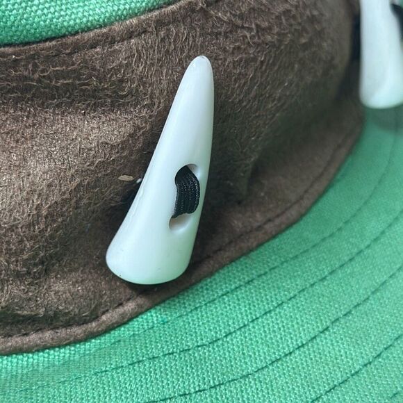 Disney Animal Kingdom Green Safari Hat Shark Teeth Youth Size Mickey Mouse - Picture 3 of 9
